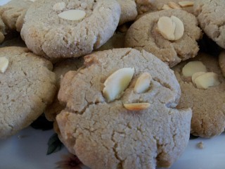 cooking in israel, tahini cookies, halva cookies, israeli recipes